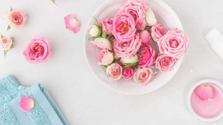 تقویت رحم با استفاده از جوشانده گل سرخ 